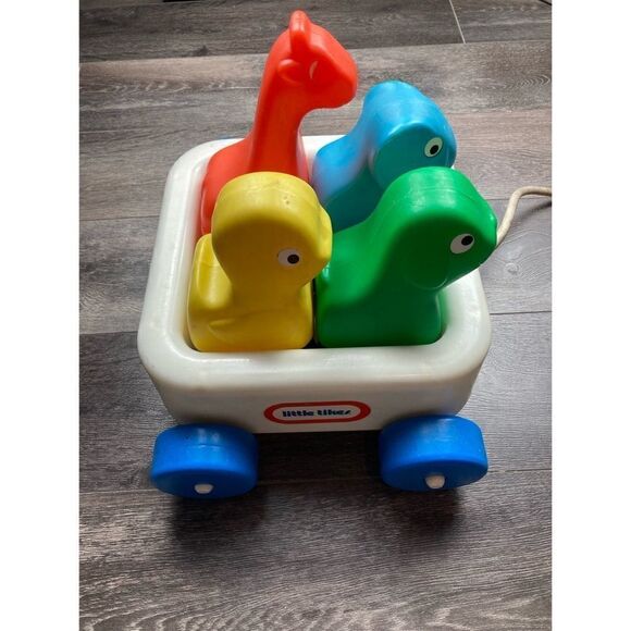 Vintage 1980’s little tikes wagon ‘n friends pull behind toy - Picture 2 of 4